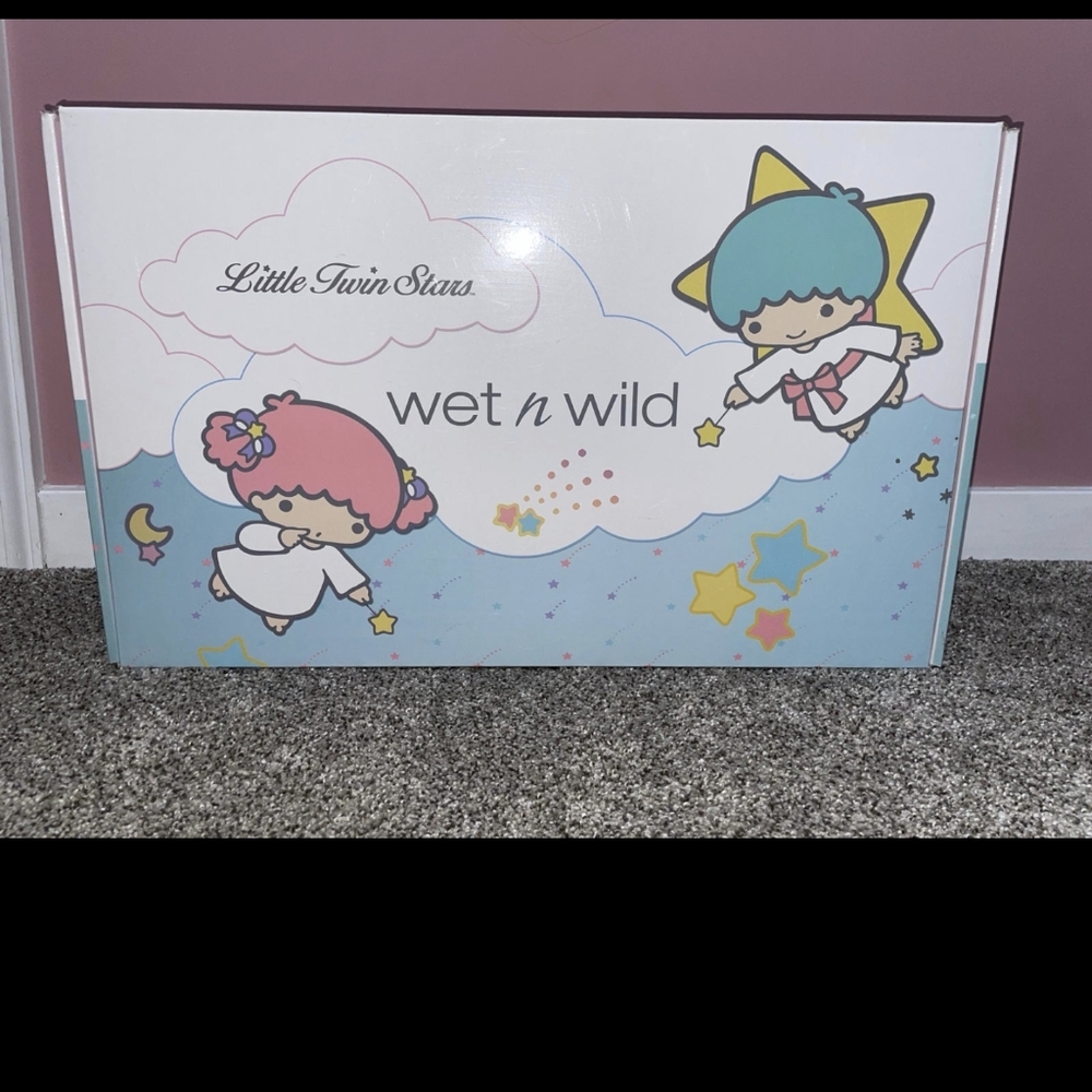 Twin Little Stars Wet N Wild PR Box